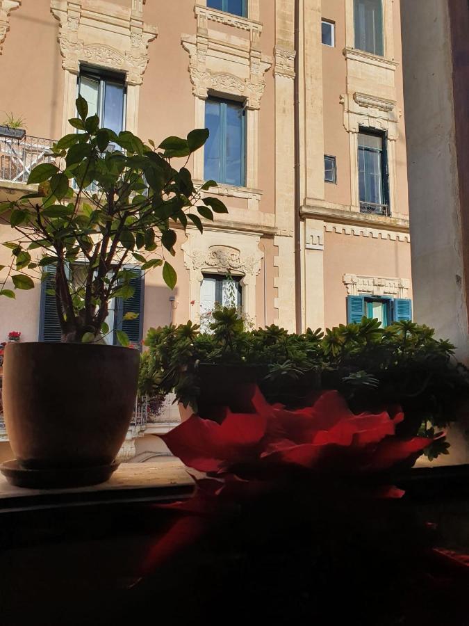 B&B Piazzetta Verdi Lecce Eksteriør billede