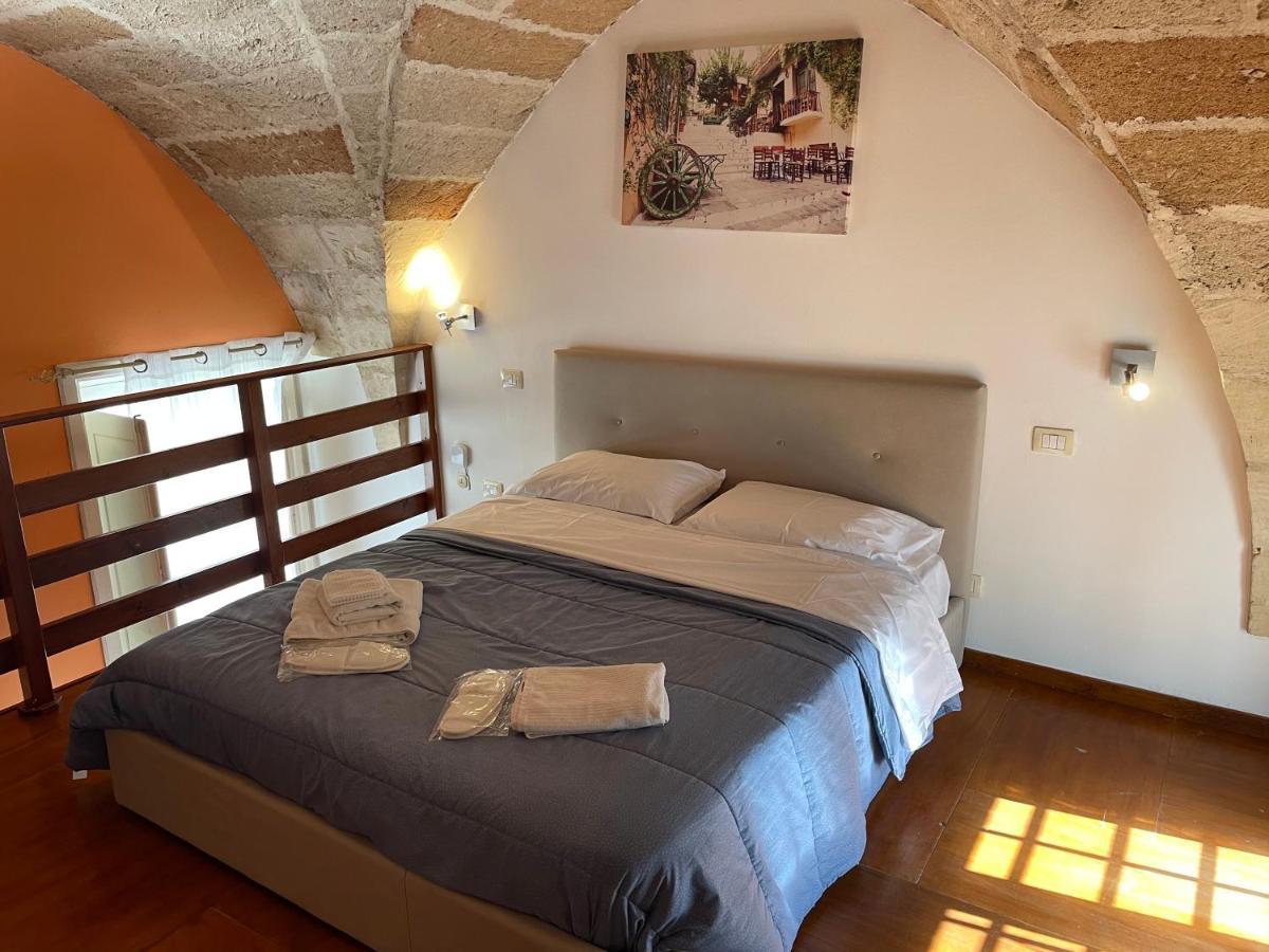B&B Piazzetta Verdi Lecce Eksteriør billede